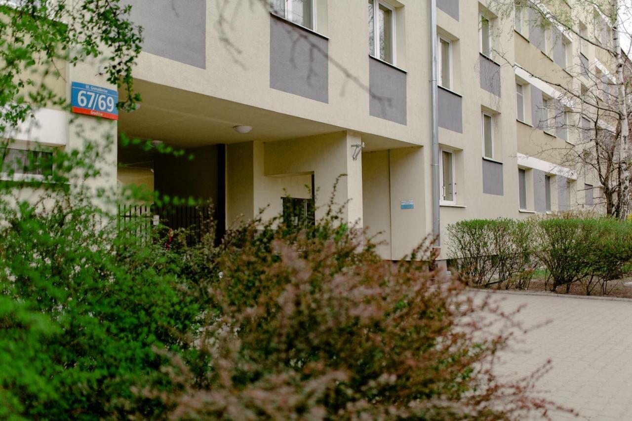 Prudentia Apartments Grenadierow Warszawa Exteriör bild